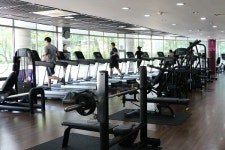 피트니스센터 위탁계약 시행자→입대의 승계 거절, 계약위반 아냐