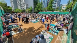 양지마을1단지 주최, '수내동 돗자리마켓' 열어