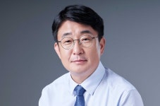 아파트 수영장 등 안전관리요원 배치 의무화 필요