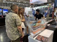 쿠션 혁명, 메가웨이브..트렉스타, OutDoor by ISPO서 선봬