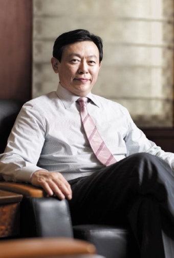 신동빈 롯데그룹 회장, 181억원 연봉킹..배재현 엔씨소프트 부사장, 전문경영인 1위