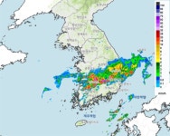 전주 호우주의보, 완주·군산 호우경보 등..전북 지역 산사태 위험 등 공지 재난문자 발송