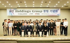 임효택 HT홀딩스 대표 공격적 M&A 나설 것..창립 1주년 기념식, 전 계열사 참석