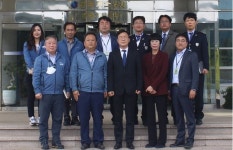 김기동 경남남부세관장, 한국가스공사 통영기지본부 현장 방문