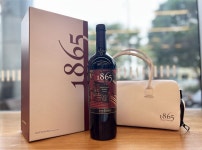 이마트24, 추석연휴 주류고객 잡는다..차별화 와인·위스키 총 출동