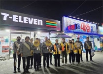 순천경찰, 청소년 유해환경 집중 점검..유관기관과 비행 예방 합동캠페인