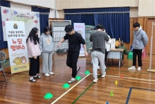 무주군, 예비 성인대상 건강체험장 운영..관내 고등학교에 부스 설치