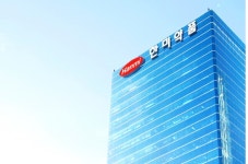 한미약품그룹 경영권 분쟁 종료..송영숙 회장, 대표이사 복귀