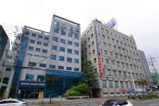 김해시, 김해복음병원·중앙병원 캠코 공매 최종 낙찰..건강권 확보 기대
