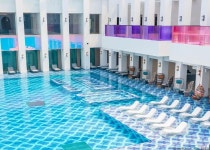 [주말어디] 영하권 추위 이겨낼 찜질방 투어..홍삼 오일 마사지에 물속 파티까지