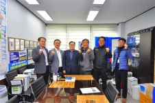인천서구의회 김춘수 의원, 서곶근린공원 축구장 시설 개선 논의