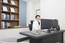 수면무호흡증 유발하는 코골이, 증상 심하면 수면다원검사 받아봐야