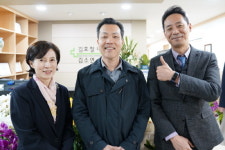 [포토] 김효철 김소연 내과, 개원식 갖고 혈우 환자 받을 준비 마쳐