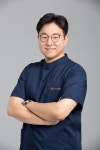 교통사고 후 두통 후유증... 한의원 치료 도움돼
