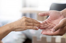 카이노스메드 美 자회사 통한 뇌 질환 치료제 개발 본격화