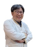 잠잠하더니 갑자기 찾아온 교통사고후유증...미루지말고 치료해야