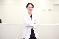 리프테라2 활용한 레이저 리프팅 어떤 과정 거치나