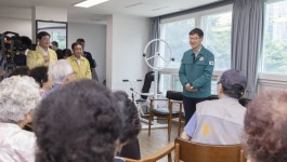 복지부, 폭염 대응 위해 경로당 오후 9시까지 연장 운영 권고