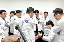 리더스피부과 네트워크, 레티젠 라이브 시연 세미나 개최