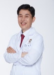 추워질수록 기승, 수족냉증의 원인과 치료방법은?