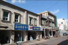 소금창고·백조다방·더폴락...재개발에 100년 북성로도 안녕