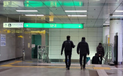 대구시, 버스·지하철 무료 70세 상향...중앙로역 시민들 반응은?