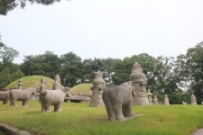 태종의 헌릉에 원찰이 없는 사연