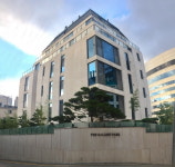 여신미모 성유리, 청담동 30억대 호화빌라 매입
