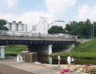 치명적 환경공해 주범 SKC “애들 좀 살려달라”