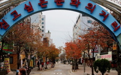 서울대 옆 유흥메카 신림역, 강남역 아성 넘본다