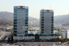 발목잡힌 신사옥 계속된 노조파업…현대차 울상