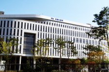 고용노동부, 비정규직 정규직화 솔선수범