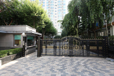 ‘똘똘한 한 채’ 강남 고급아파트 불나면 속수무책