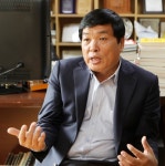 “뼈아픈 가난 이겨내고 자동차정비 명장 됐죠”