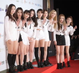 모모랜드, ‘뿜뿜’ 뮤직비디오 유튜브 3억뷰 돌파