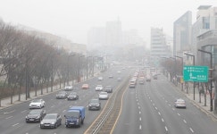 “미세먼지·전력난 사면초가 文정부 해법은 원전이다”