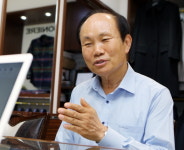 “어린시절 극심한 가난이 수제정장 달인 만들었죠”