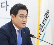 조국, 딸 입시부정 의혹 검찰수사로.. ‘조국 castle’ 함락될까