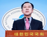 6·13 지방선거 靑개입 의혹에 분노한 김기현 전 울산시장