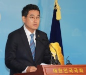 내홍 바른미래당, 원내대표 자리 놓고 또 설전
