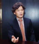 “환상의 선율로 가난과 고난의 아픔 치유하죠”