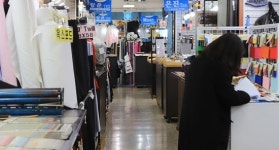 시민들 ‘집콕’에 칼바람 맞은 의류업계 ...원단시장도 텅텅