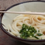 활화산 같은 열정과 부부 의리가 만든 30년 우동 맛집