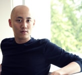 박서원 대표, 아버지 후광을 벗어나 광고계 이름 떨치고 두산으로 돌아오다