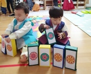 “한복 입고 세배해요” 설 맞은 어린이집