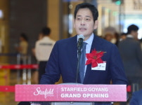 정용진 야심작 그랜드조선제주, 시작부터 ‘삐걱’