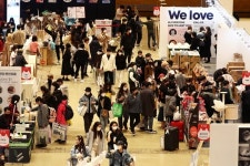 “집사는 너를 지갑으로 키웠다” 케이캣페어 개막