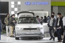 첨단 IT기술 한자리에