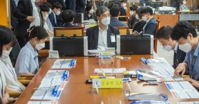 4·15 총선 무효 소송 중 첫 재검표