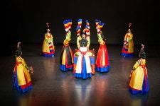 춤의 법도를 그리다